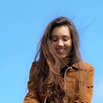 Profile Picture of Pauline Senet (@PaulineSenet) on Twitter