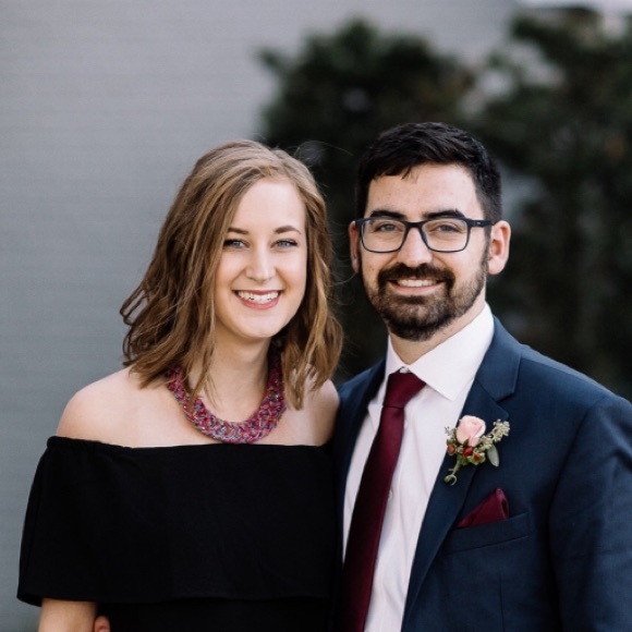 Profile Picture of Andrea Grasso (@andreajgrasso) on Poshmark