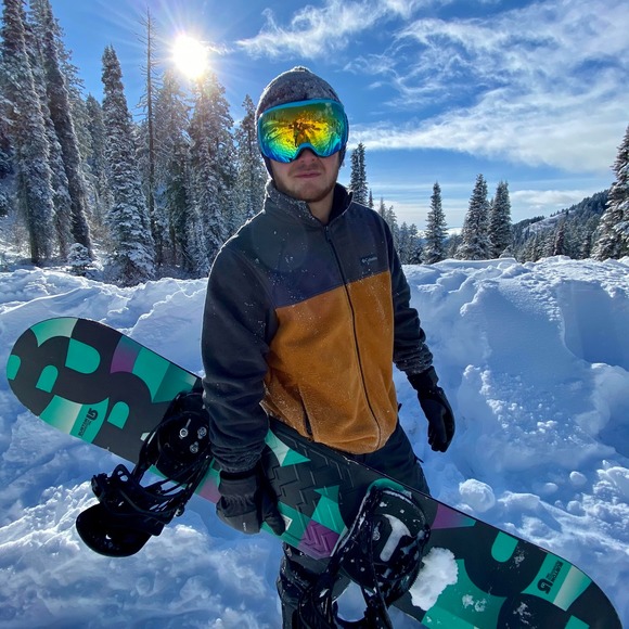 Profile Picture of Justin Bowling (@outdoorsman16) on Poshmark