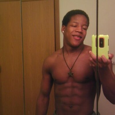 Profile Picture of Jeremy January (@jeremyjanuary39) on Twitter