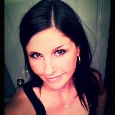 Profile Picture of Candace Clay-Mohr (@cmohr05) on Twitter