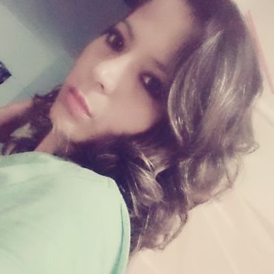 Profile Picture of Alejandra M.Pazmiňo (@Alejand67514609) on Twitter