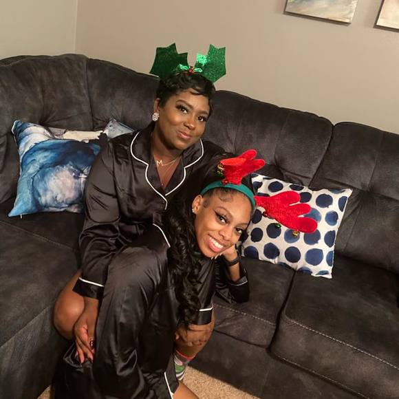 Profile Picture of Meshia Abdul-haqq (@meshia02) on Poshmark