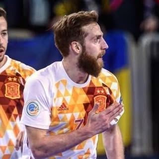 Profile Picture of Adrián Alonso 