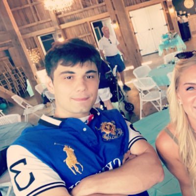 Profile Picture of Seth®️ (@SethSchue_) on Twitter