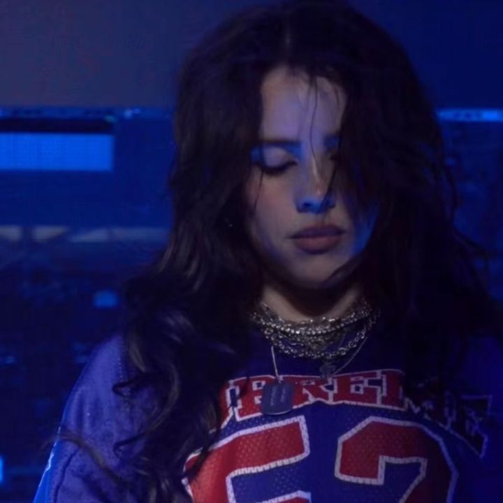 Profile Picture of caty (@sparklingwaterforbillie) on Tiktok