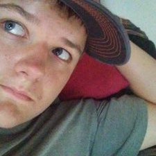 Profile Picture of Kyle Hamlin (@KyleHamlin3) on Twitter