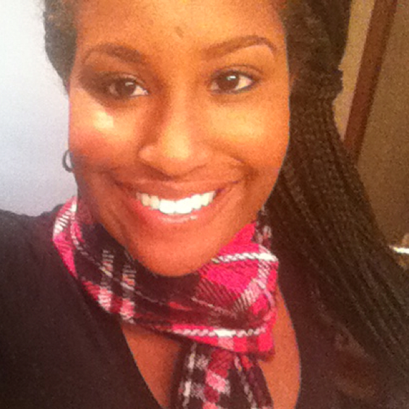 Profile Picture of Jamika Quinney (@jammycakes0211) on Poshmark