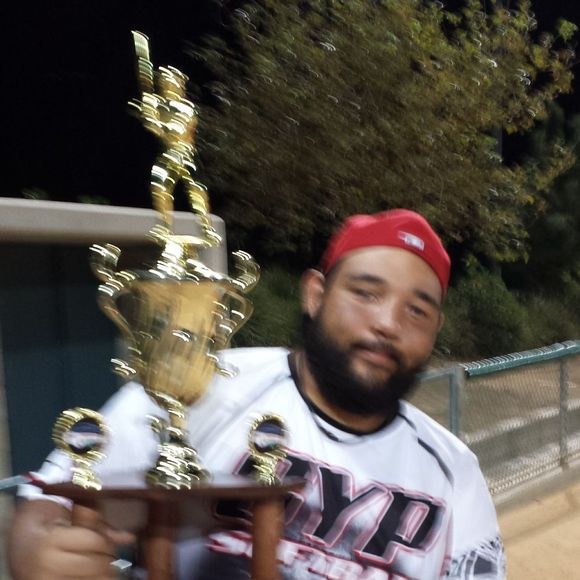 Profile Picture of Devon Maclennan (@dmaclennancade) on Poshmark