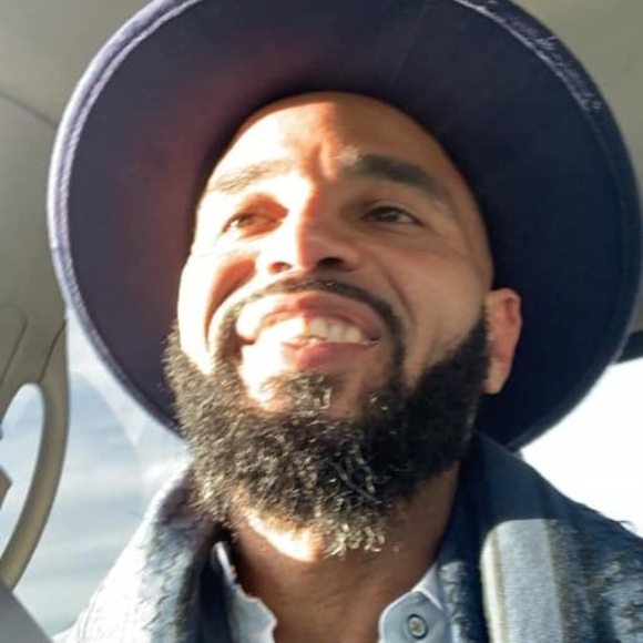 Profile Picture of Jacob Smedley (@mr_smedley) on Poshmark