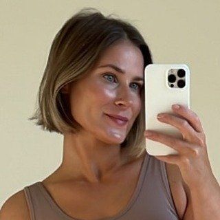 Profile Picture of Polly (@polly__wants) on Instagram