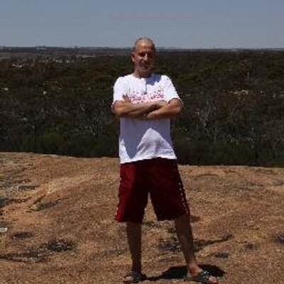 Profile Picture of Mario T (@Sandy_Claus) on Twitter