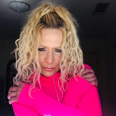 Profile Picture of Veronica Neal (@veronic68173544) on Twitter