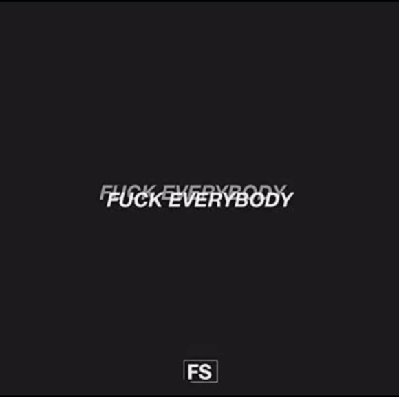 Profile Picture of Reminisce Kasic (@rodneshajones81) on Poshmark