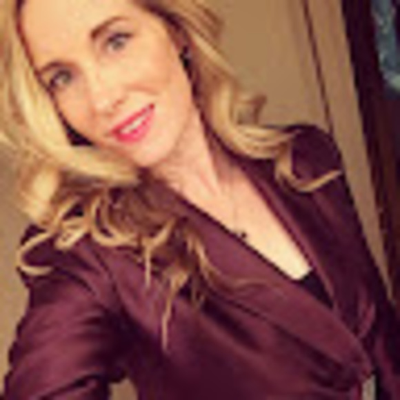 Profile Picture of Christy Marley (@knineimages) on Poshmark