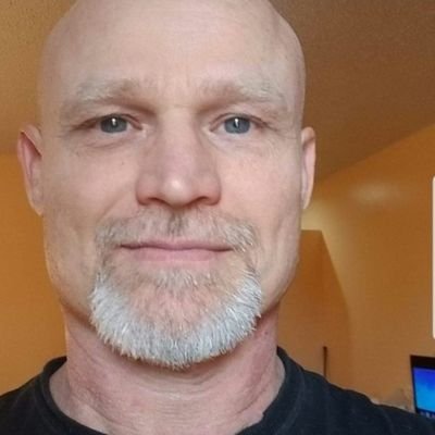 Profile Picture of Stephen Lee (@shopkins776) on Twitter