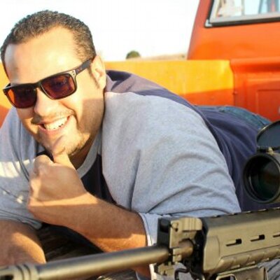 Profile Picture of Robert Gonzalez (@cereson) on Twitter