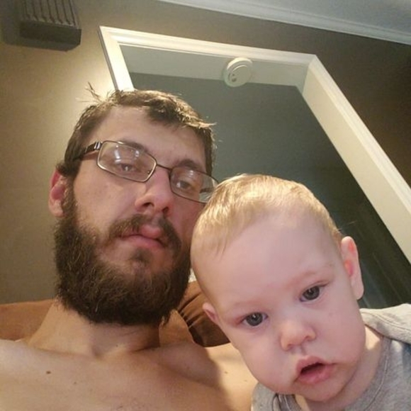 Profile Picture of Cecil Deese (@zeroskillviper) on Poshmark