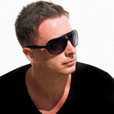 Profile Picture of Andy Warburton (@DJAndyWarburton) on Twitter