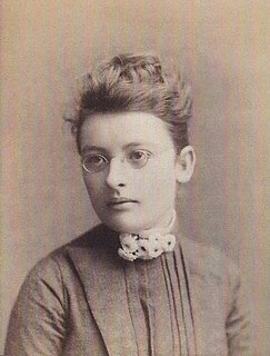 Profile Picture of Inez Mabel Crawfordon Wikipedia