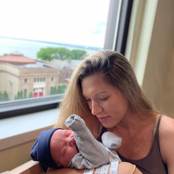 Profile Picture of Chelsea Battiste (@chelseabattiste) on Poshmark