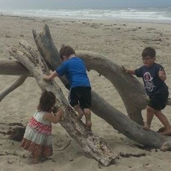 Profile Picture of Richard Espirito (@rwespirito) on Poshmark