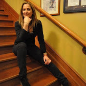 Profile Picture of Rose Parker (@RoseParkerMusic) on Youtube