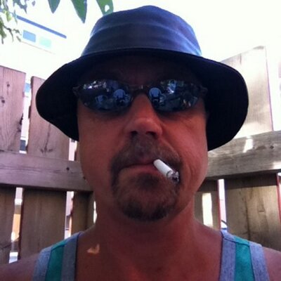 Profile Picture of Roger Hollingshead (@hjsimpaon) on Twitter