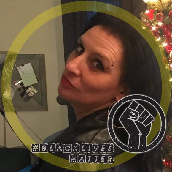 Profile Picture of Brigitte Lagacé (@brigittelaga644) on Poshmark