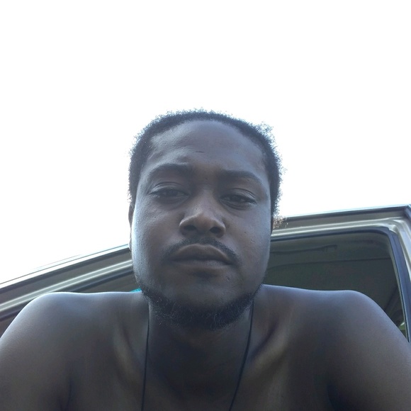 Profile Picture of Shane Adger (@mikey052890) on Poshmark