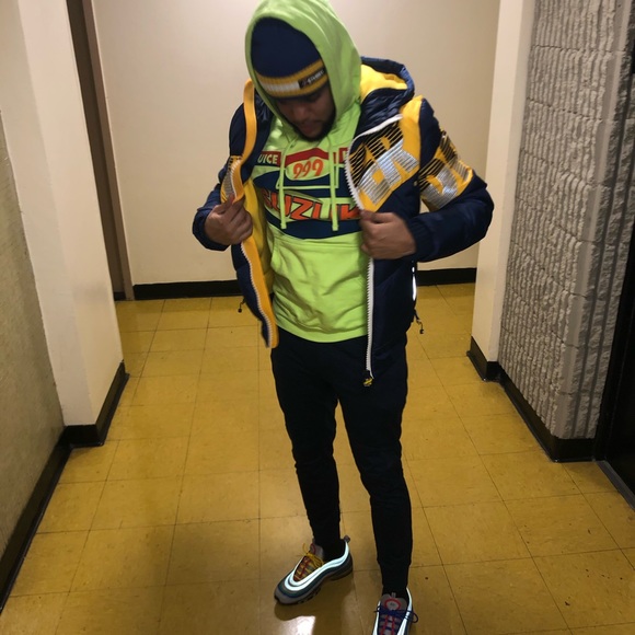 Profile Picture of Cristian Arroyo (@crisfuego) on Poshmark