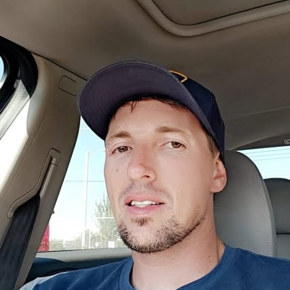 Profile Picture of Jerry Fallot (@jerryfallot) on Poshmark