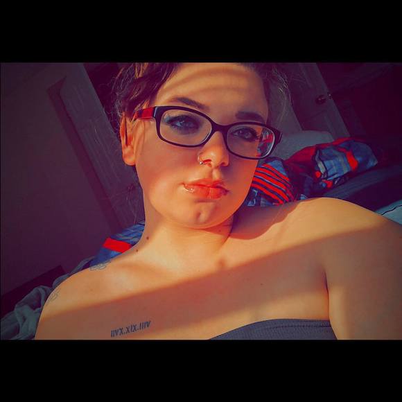 Profile Picture of Brianna Mcgrain (@bri3481) on Poshmark