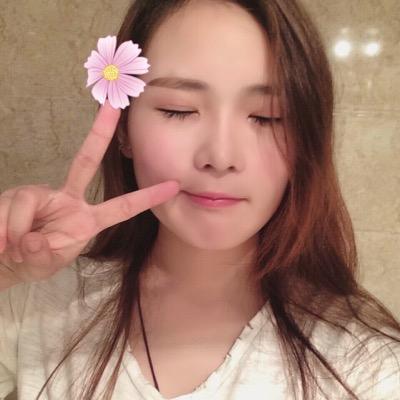 Profile Picture of 秉Honey      ♡ (@HeyLeeJoe) on Twitter
