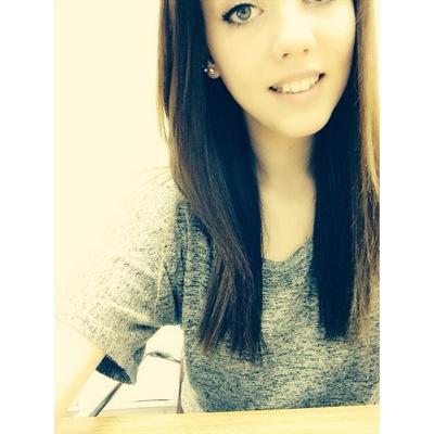 Profile Picture of Brianna Howard❥♚ (@420_Blunt_Babe) on Twitter