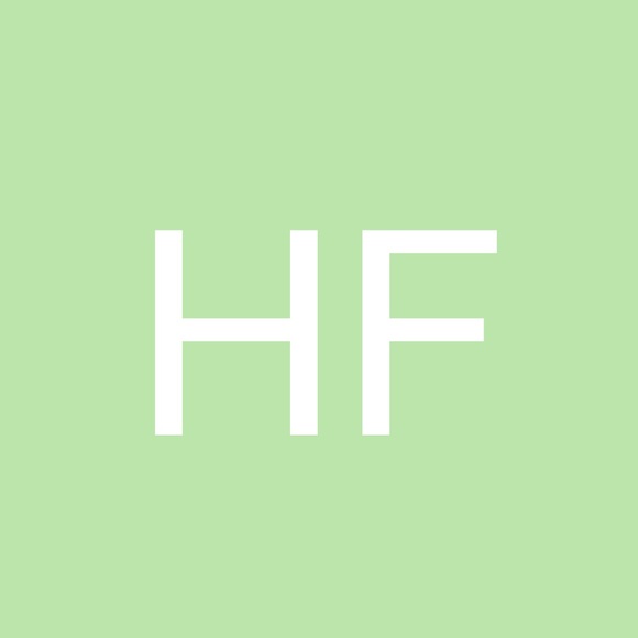 Heather Foldessy - Poshmark Profile Picture of Heather Foldessy (@heatherfoldessy) on Poshmark