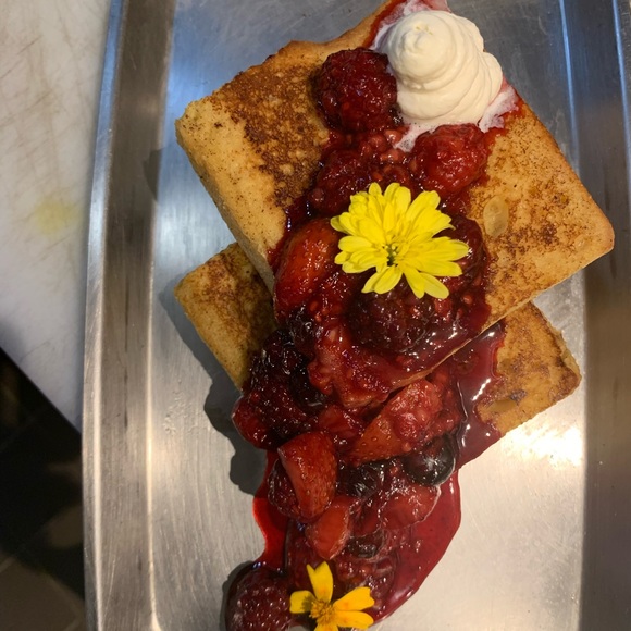 Profile Picture of Abady Abay (@abush331) on Poshmark