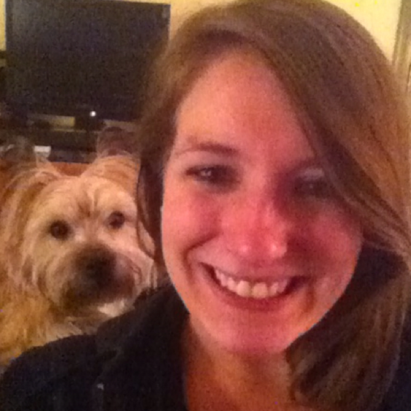 Profile Picture of Emily Andrews (@andreem) on Poshmark