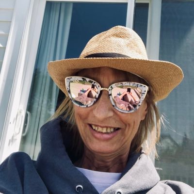 Profile Picture of Lori Lighthall (@lighthall_lori) on Twitter