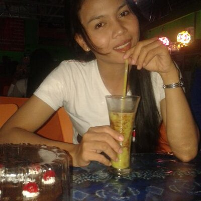 Rena Joloi - Twitter Profile Picture of Rena Joloi (@RenaJoloi) on Twitter