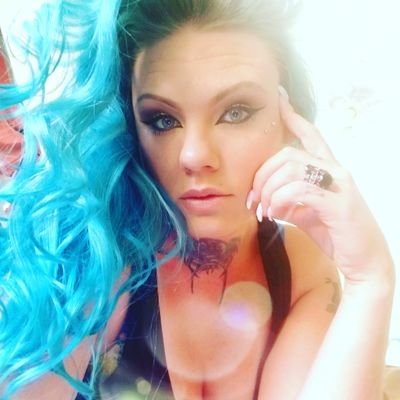 Profile Picture of Kitty Ladua (@KittyRushing) on Twitter