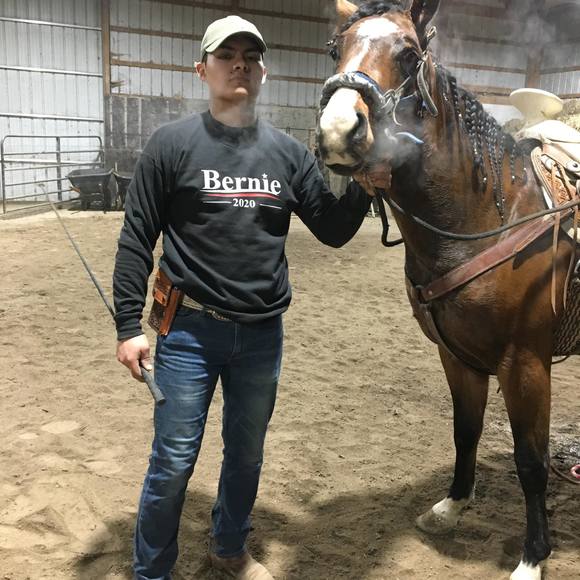 Profile Picture of Jonathan Velazquez (@jonathnn_) on Poshmark