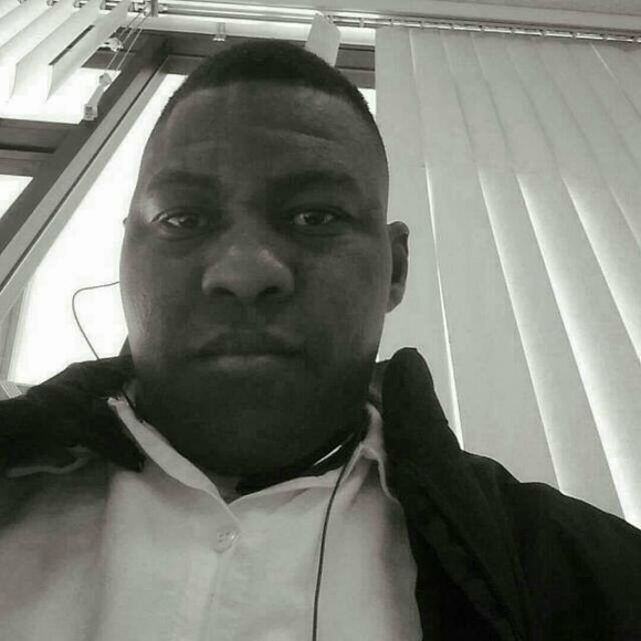 Profile Picture of Delande Osne (@delande9) on Poshmark