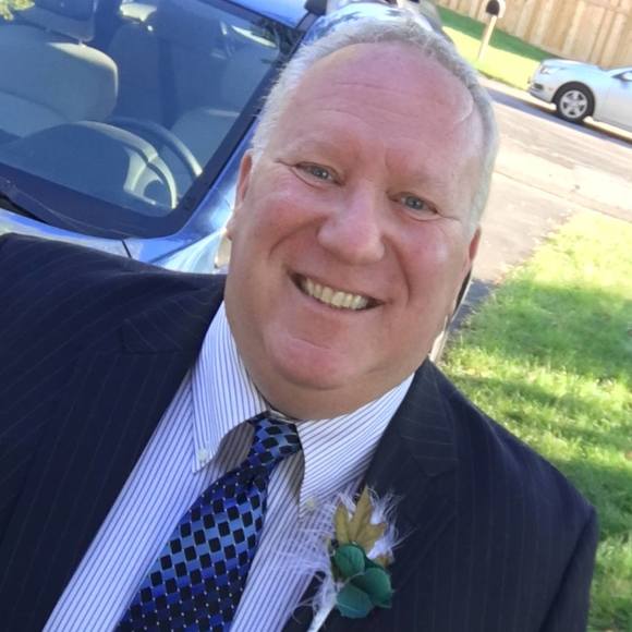 Profile Picture of Steven Goldman (@stevengoldman) on Poshmark