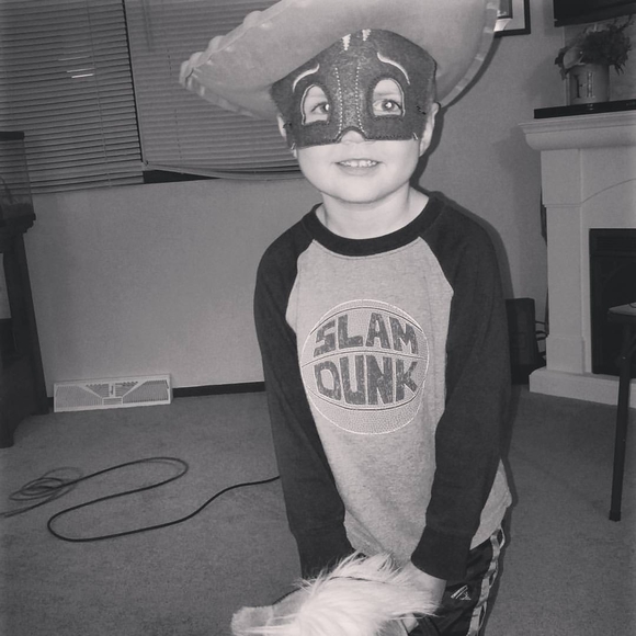 Profile Picture of Luke Haase (@lhaase86) on Poshmark