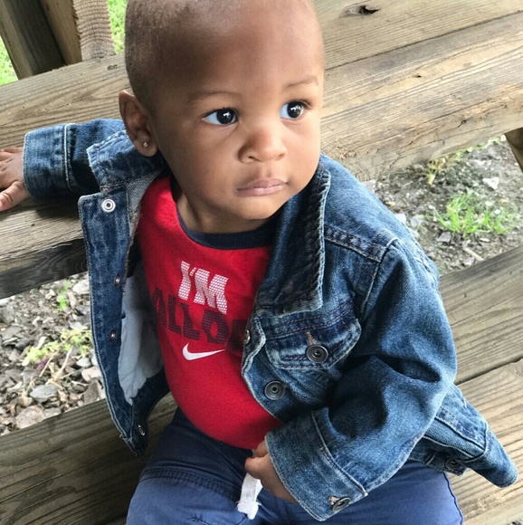 Profile Picture of Darrell Harris (@darrellharris24) on Poshmark