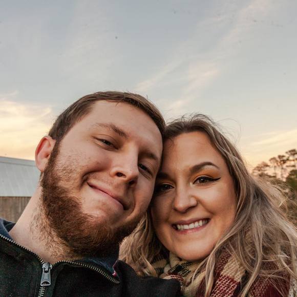 Profile Picture of Rob Stead (@robstead) on Poshmark