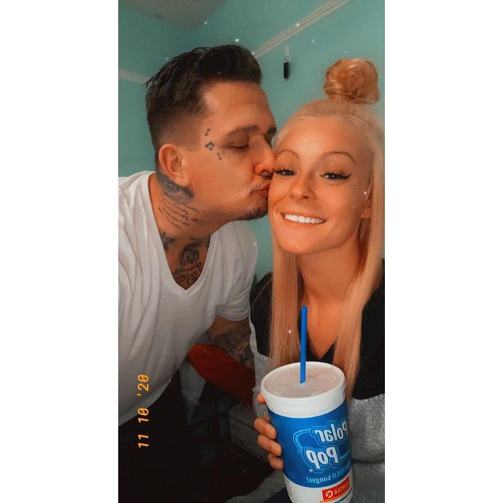 Profile Picture of Shawna Burch (@@shawnanalee) on Tiktok