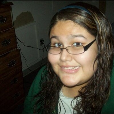 Profile Picture of Shayna Sherman (@ShayRae17) on Twitter