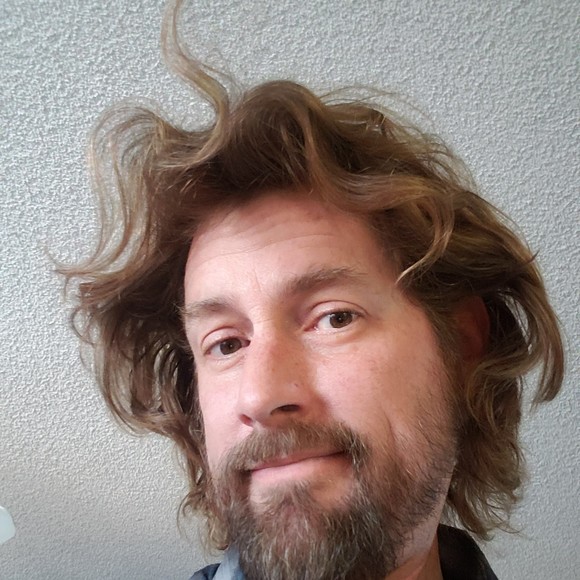 Dale Kuhlmann - Poshmark Profile Picture of Dale Kuhlmann (@devildale) on Poshmark